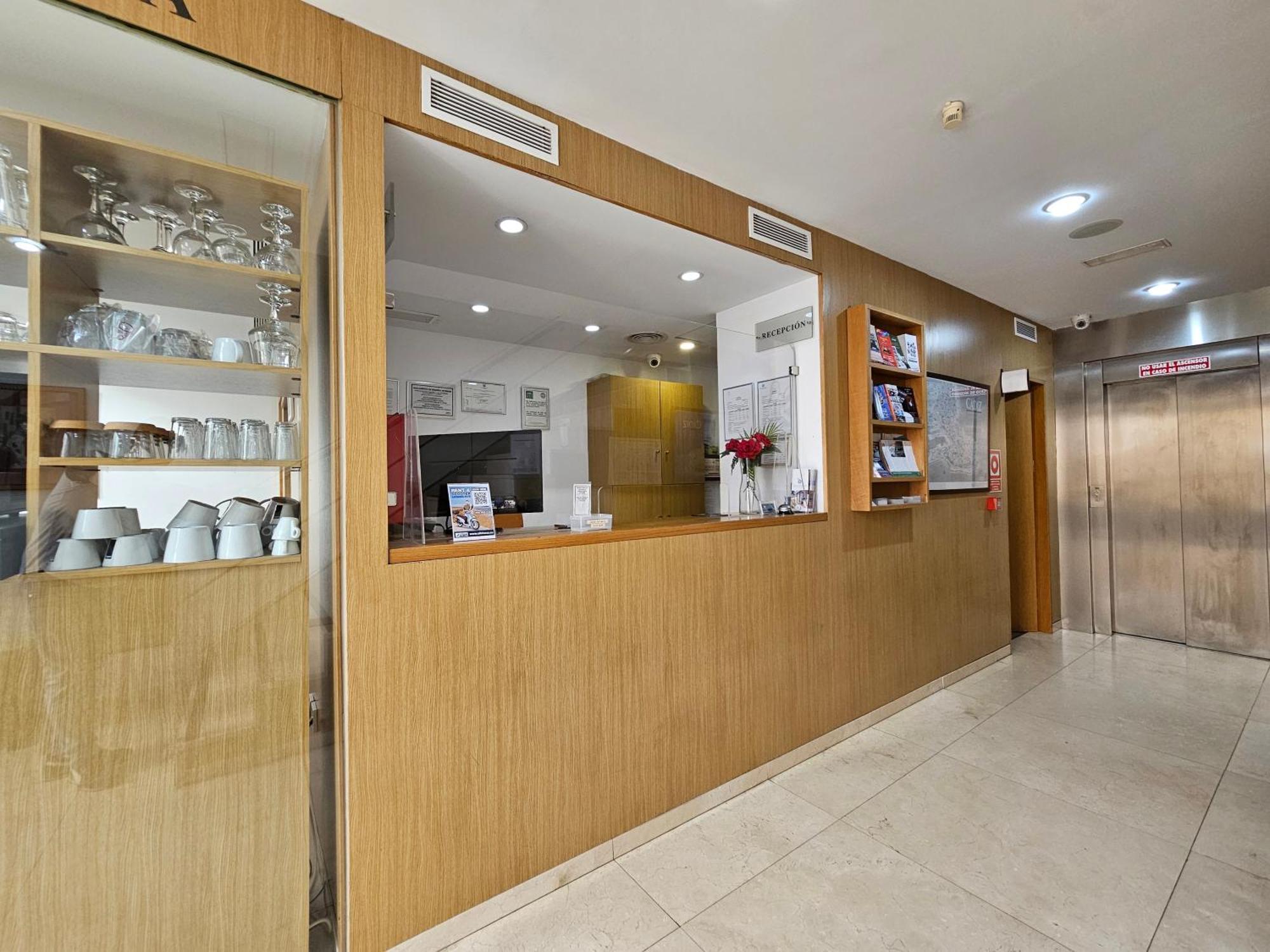 Hotel Patagonia Sur Cadiz Ngoại thất bức ảnh